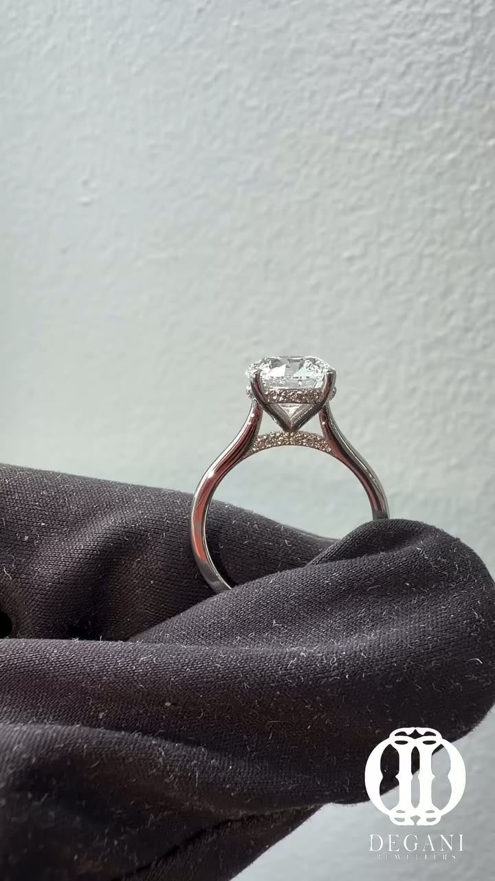 Bridal Set — 18k gold · ring + band
